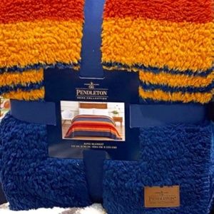 Pendleton Fleece Blanket